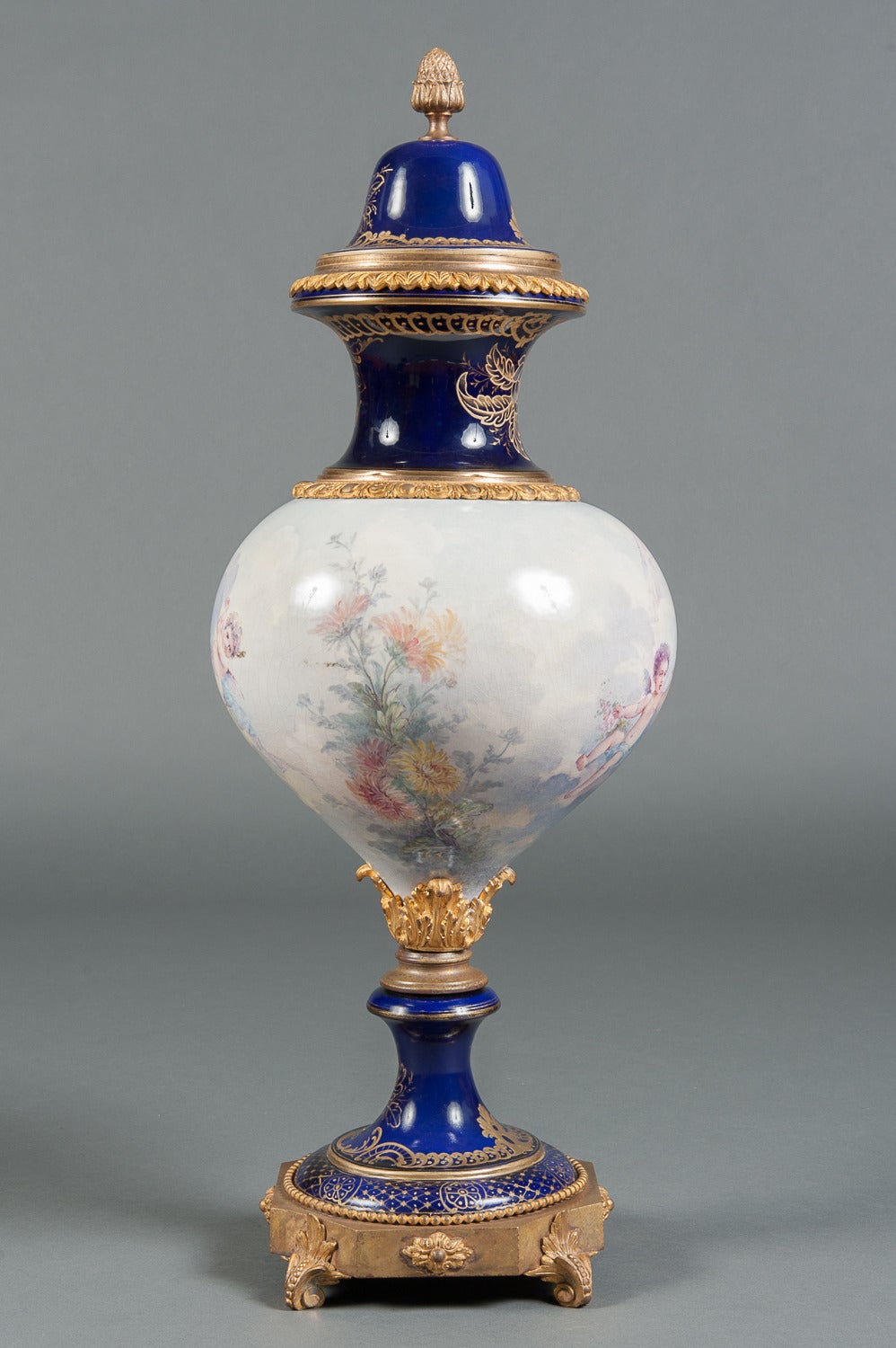 An Unique French Sevres Style Hand Painted Porcelain Lidded Vase For Sale 2