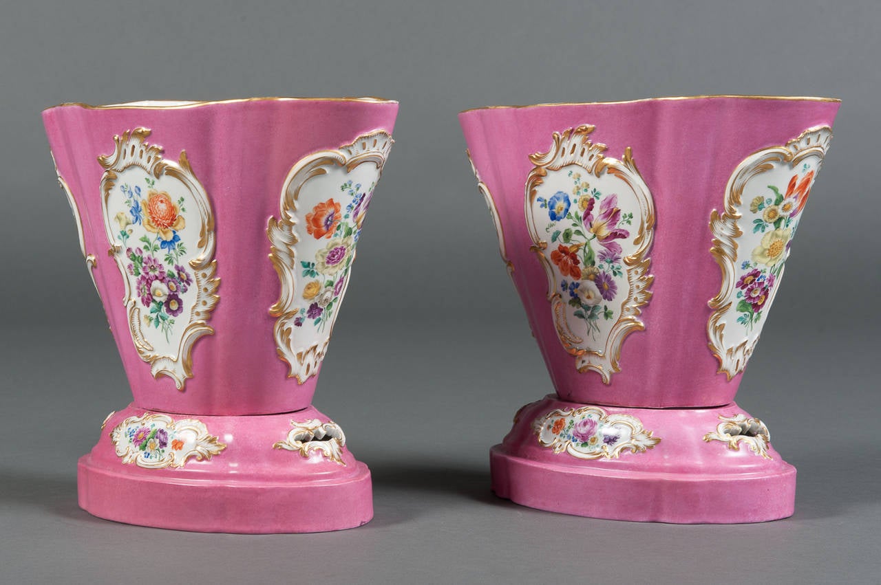 A Pair of 19th Century Pink Ground Meissen Porcelain Cachepots on Bases