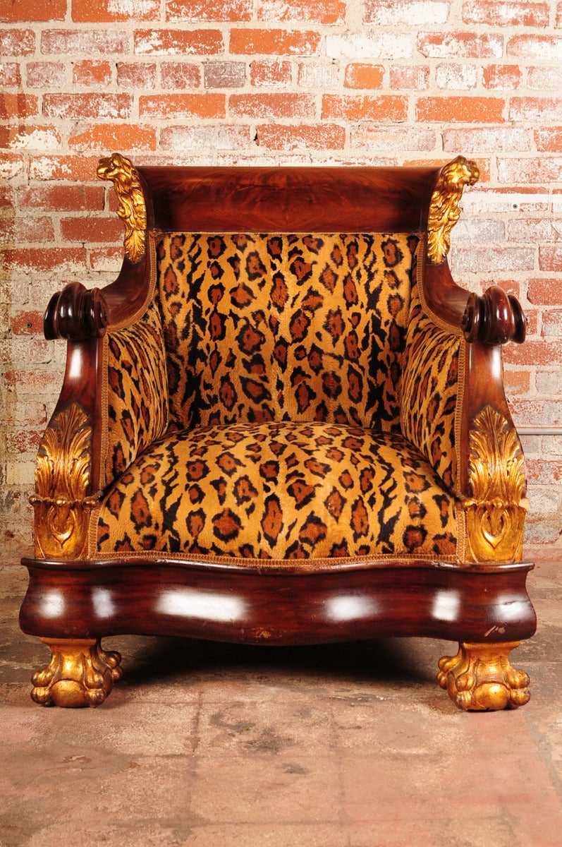 American Carved Mahogany Chair with Gilt Parcels and Leopard Upholstery, 1830 In Excellent Condition In Los Angeles, CA
