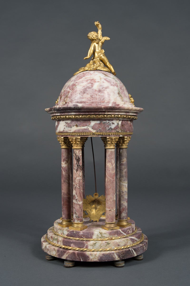 Français French Antique Tiffany & Co. Garniture d'horloge en marbre et bronze dor en vente