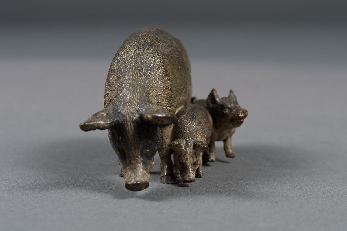 Antique Vienna Bronze Figure of a Pig With Her Children 1