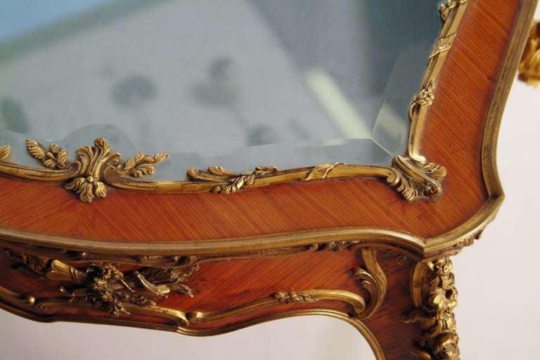 A Very Fine French Ormolu Mounted Kingwood Vitrine Table By Francois Linke 3