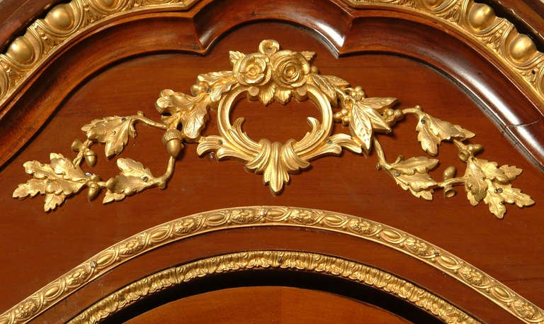 Dorato Grande Vitrina di Charles-Guillaume Diehl e Leon Bertaux in vendita