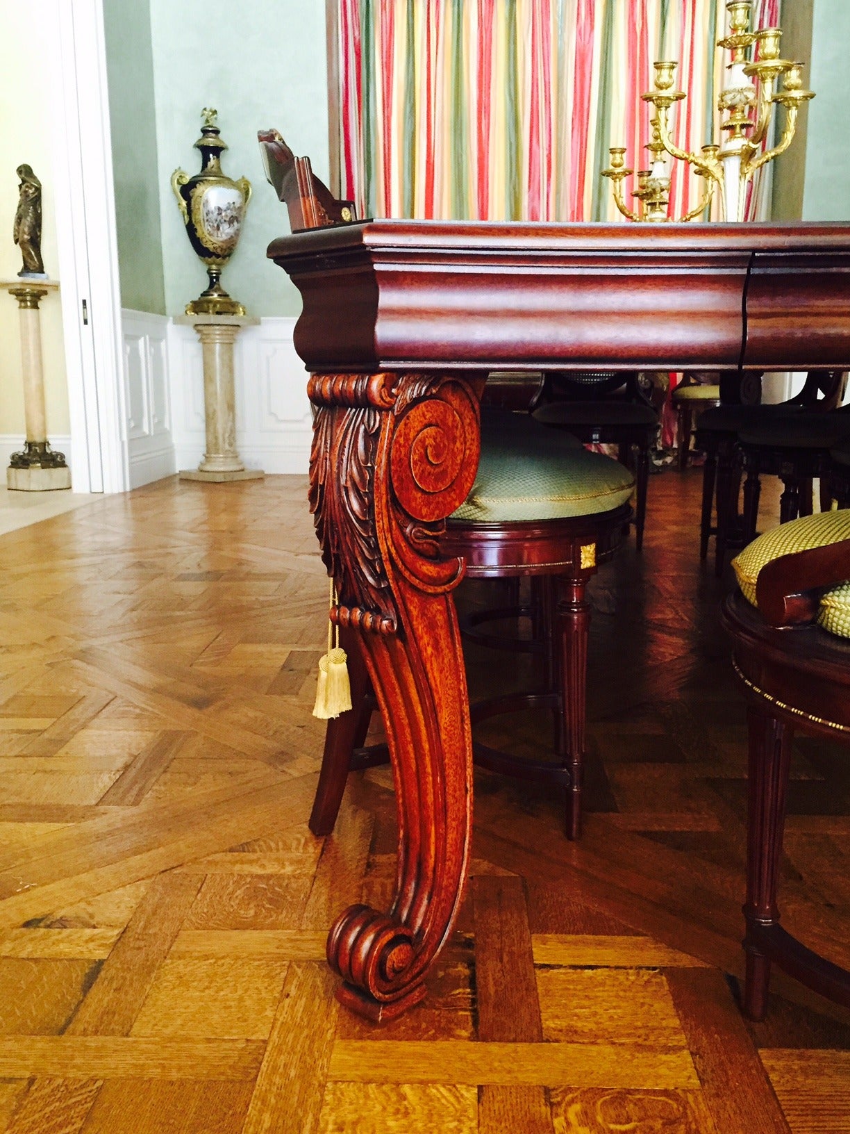 Large Ralph Burl Wood Lauren Dining Table For Sale at 1stdibs