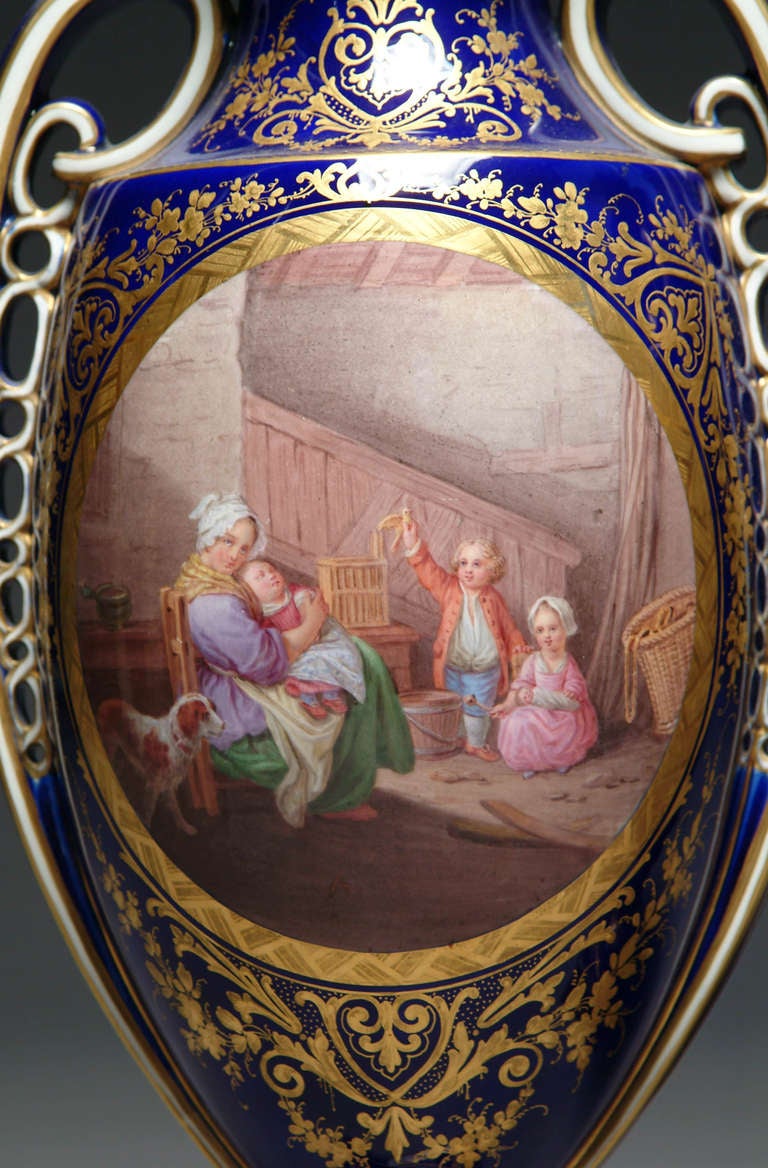 Paire de vases en porcelaine peints à la main de style Sèvres du 19e siècle Excellent état - En vente à Los Angeles, CA