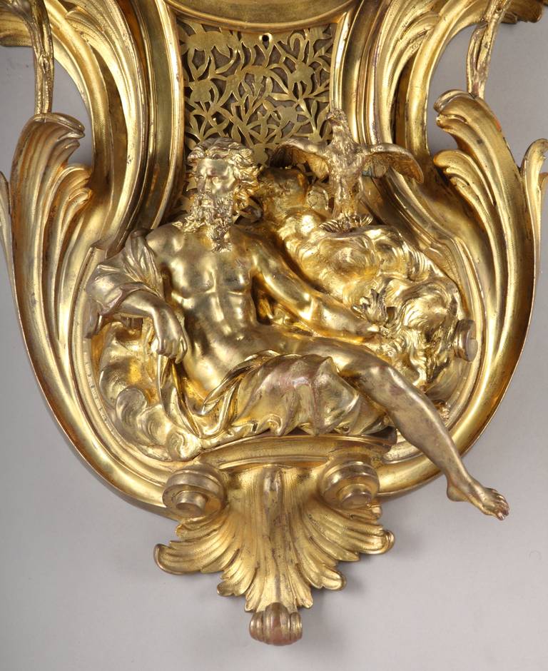 Große große französische cartel-Uhr aus vergoldeter Bronze im Louis-XV-Stil (Französisch) im Angebot