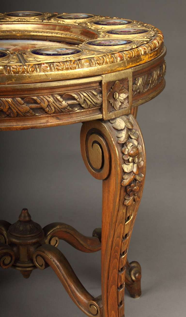 Hand-Carved 19th Century Austrian Royal Vienna Porcelain Gueridon table For Sale