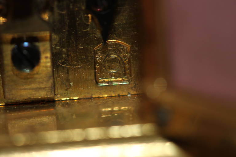 Orologio da carrozza francese in miniatura su porcellana in vendita 1