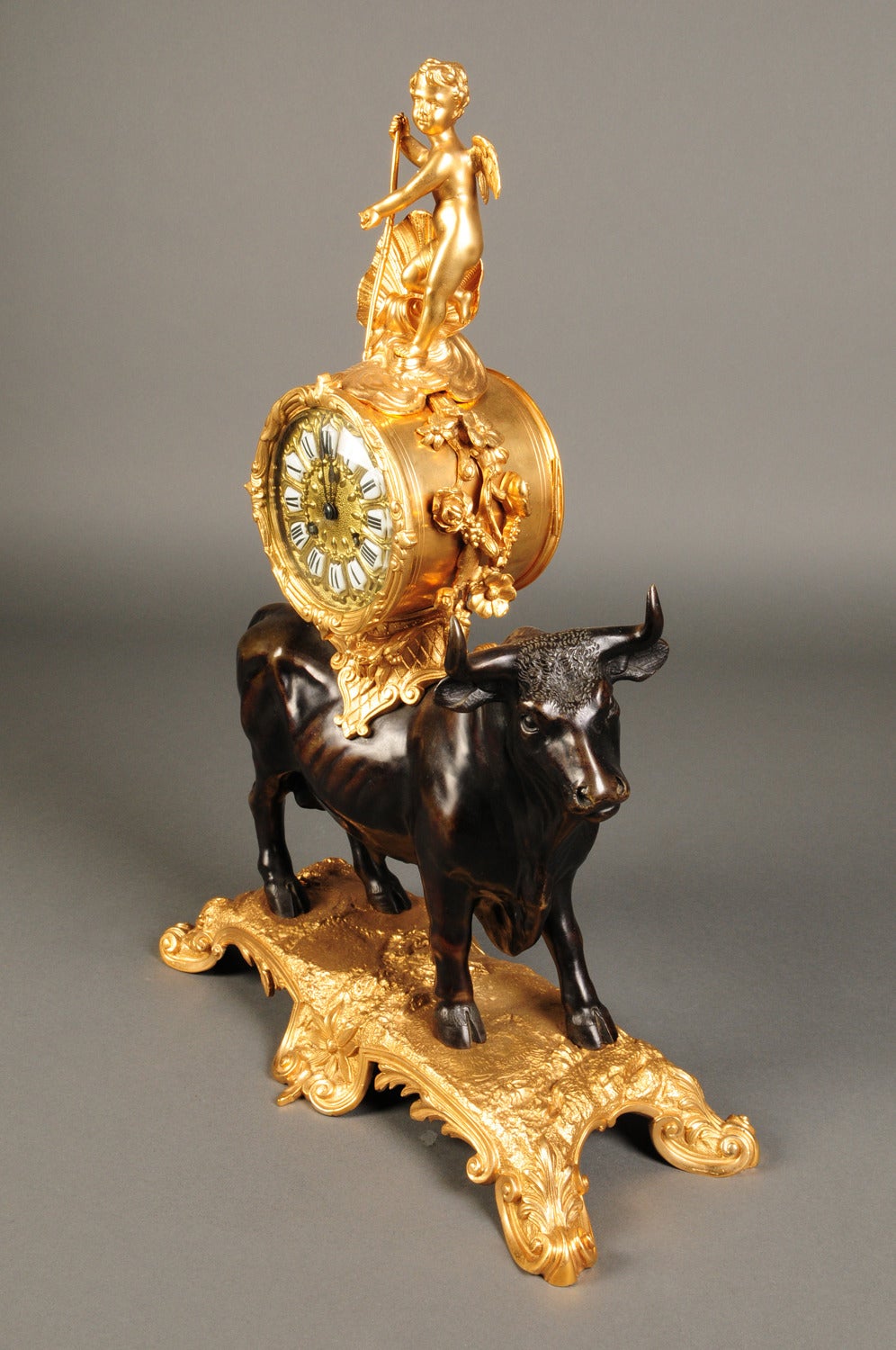 Louis XV Style Gilt and Patinated Bronze Bull Mantel Clock, France, circa 1880 1
