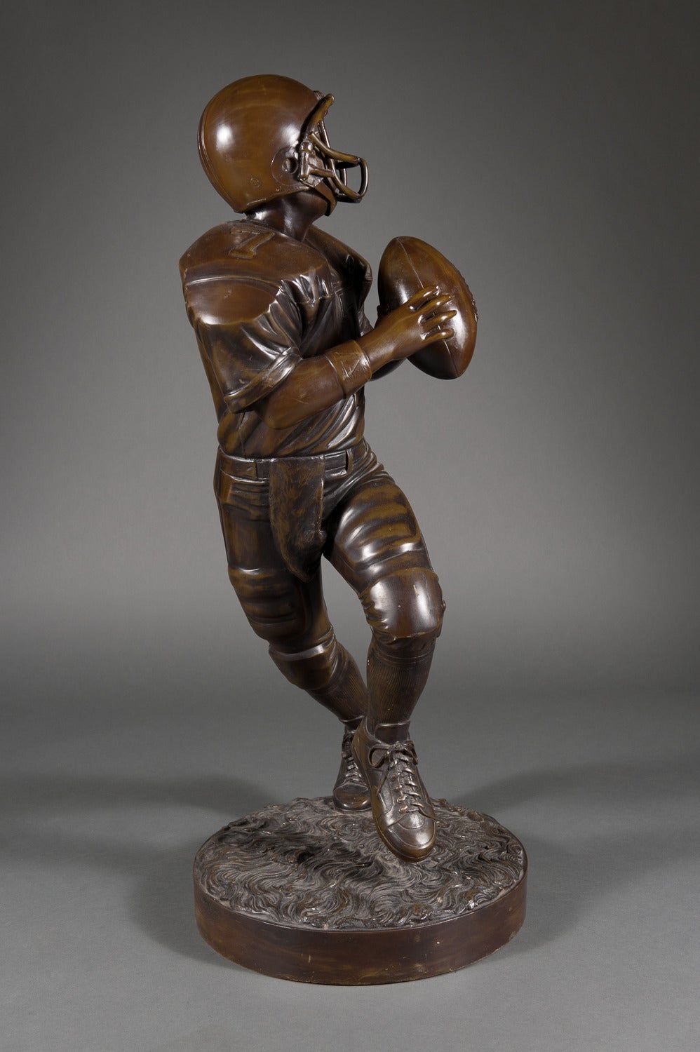 Contemporary Bronze Sculpture of a Young Football Player. In Excellent Condition In Los Angeles, CA