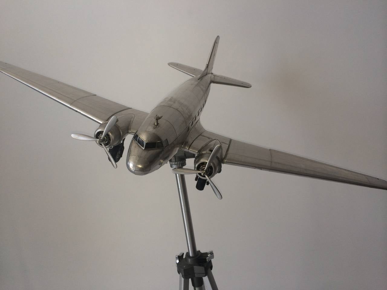 American DC-3 Airplane Scale Model with Adjustable Tripod