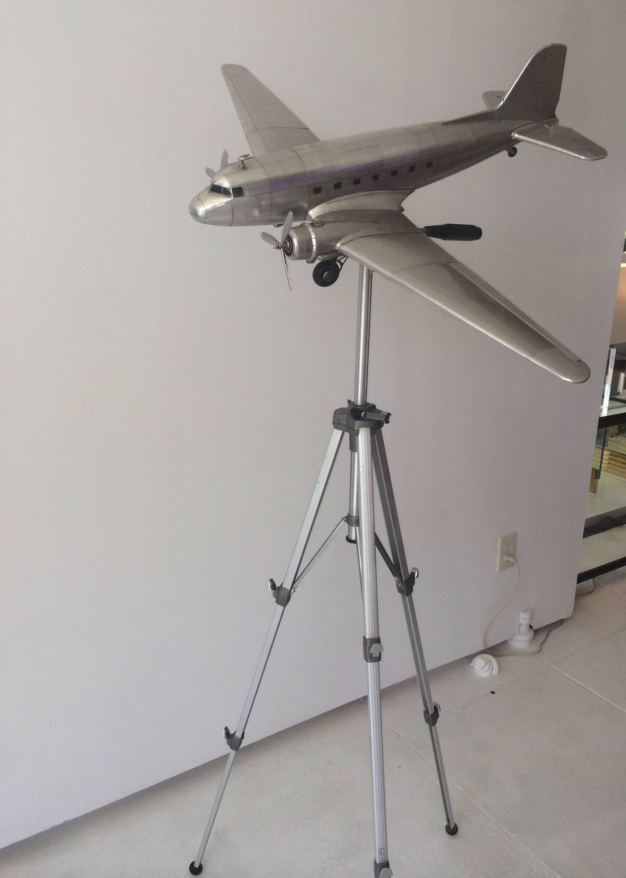 airplane scale models