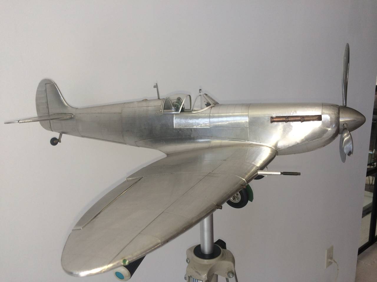 American 1980s Spitfire Airplane Scale Model with Adjustable Tripod