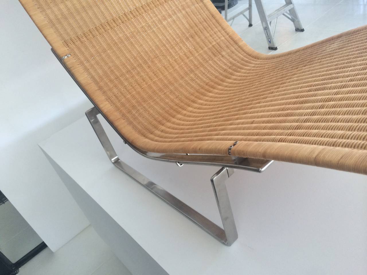 Poul Kjærholm Lounge Chair, PK 24 In Excellent Condition In Los Angeles, CA