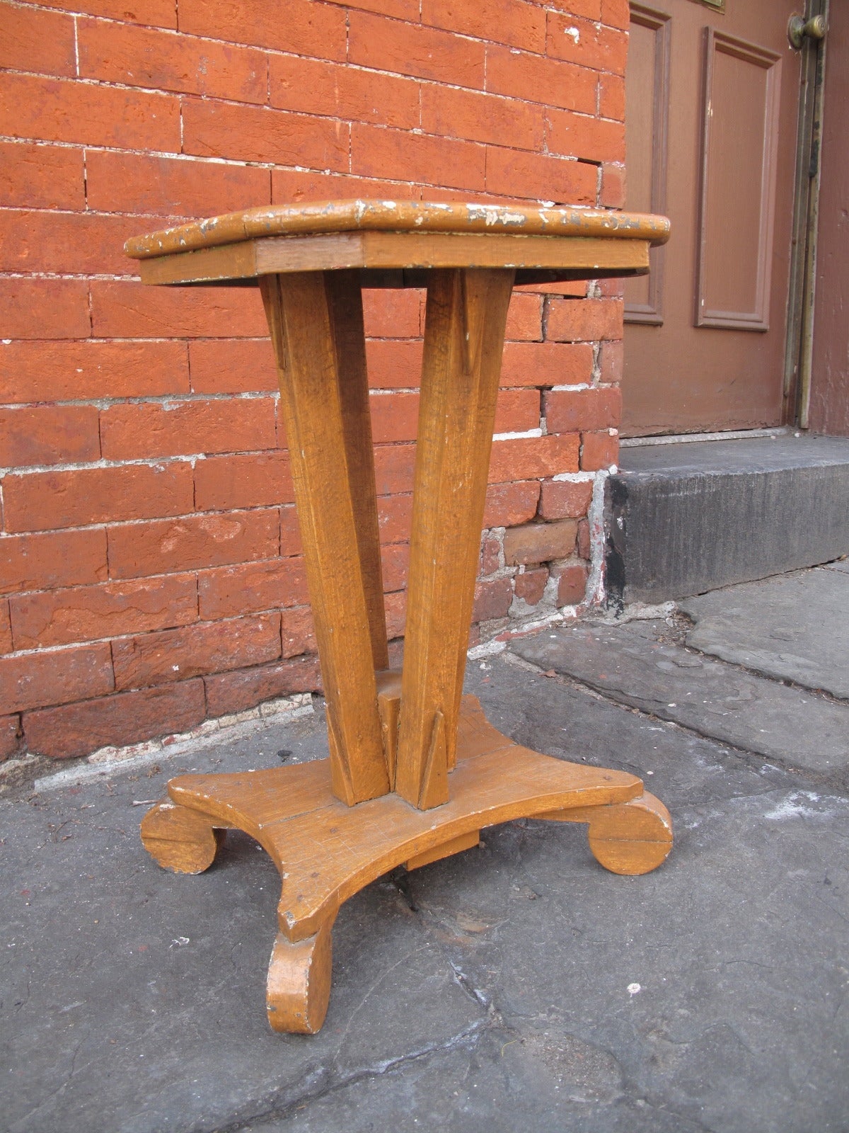 Deco Painted Wood End Table In Distressed Condition In Brooklyn, NY