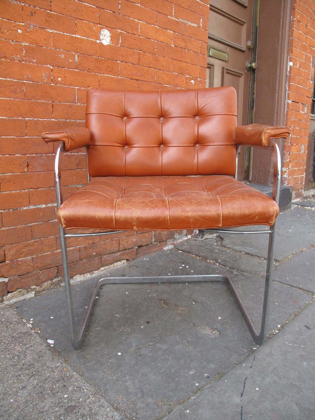 Mid-Century Modern DeSede Cantilever Armchair with Tufted Leather