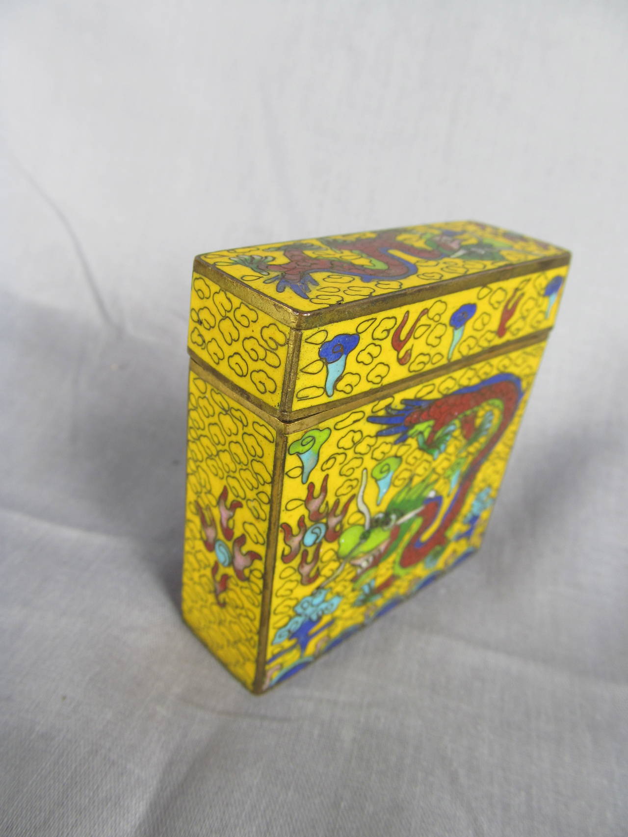 Cloisonné Dragon Cigarette Box In Excellent Condition In Brooklyn, NY