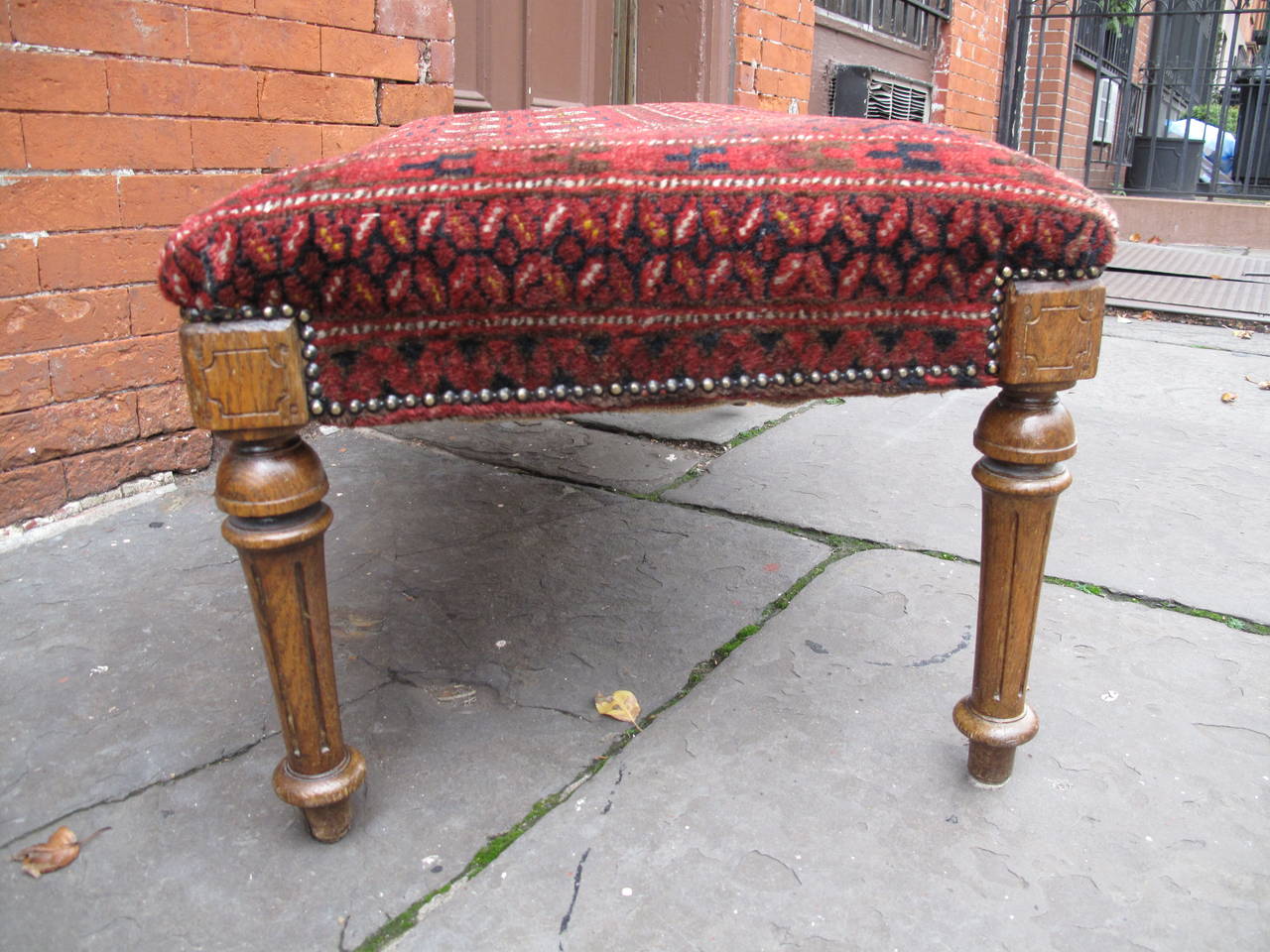 Kilim Ottoman with Fluted Legs In Good Condition In Brooklyn, NY