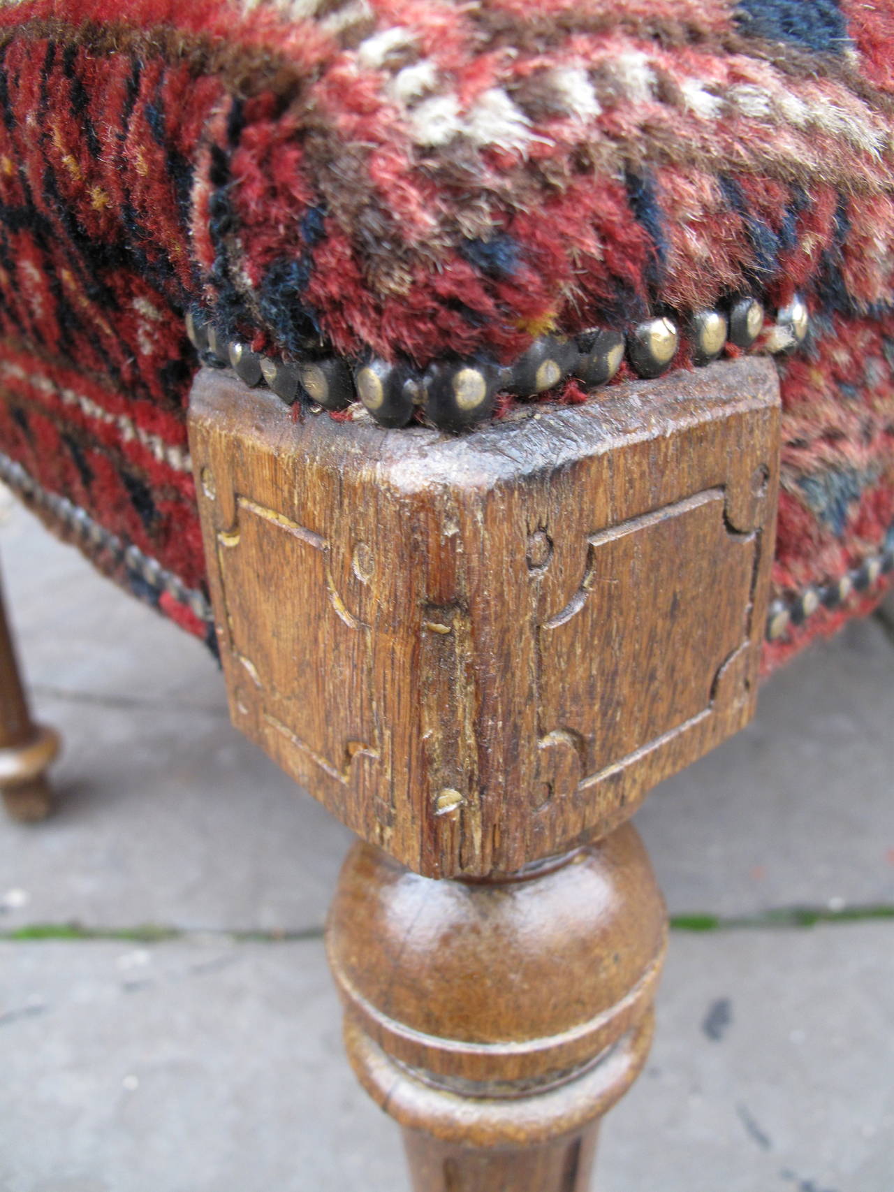 Kilim Ottoman with Fluted Legs 1
