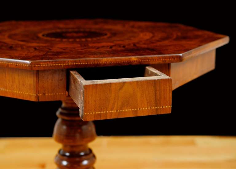 19th Century Renaissance Revival Italian Side Table in Walnut with Marquetry