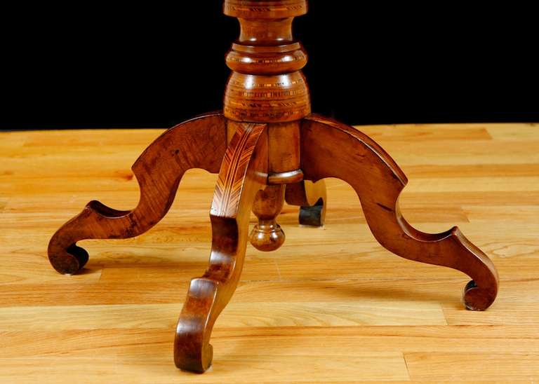 Renaissance Revival Italian Side Table in Walnut with Marquetry 1