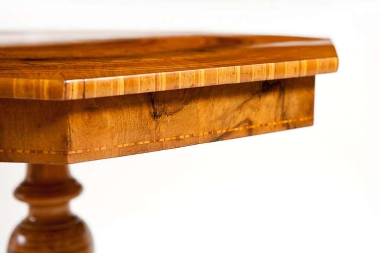Octagonal Northern Italian Marquetry Table in Walnut depicting Saint George and the Dragon circa 1885 2