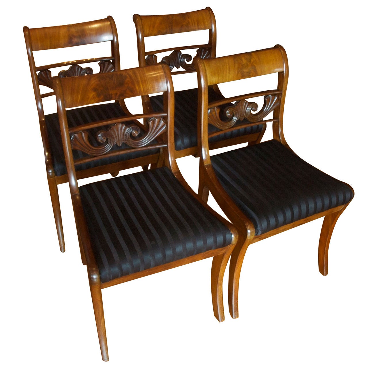 Set of Four Antique Regency Saber Leg Dining Chairs in Mahogany, circa 1830