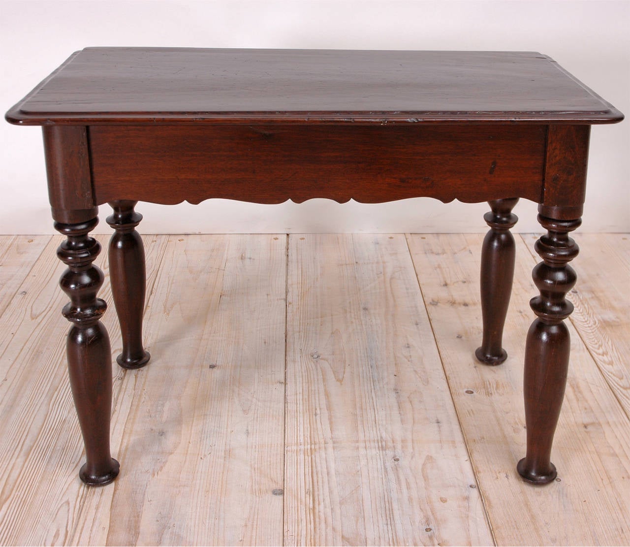 Dutch Colonial 19th Century Dutch Guiana Table in Mahogany with Turned Legs