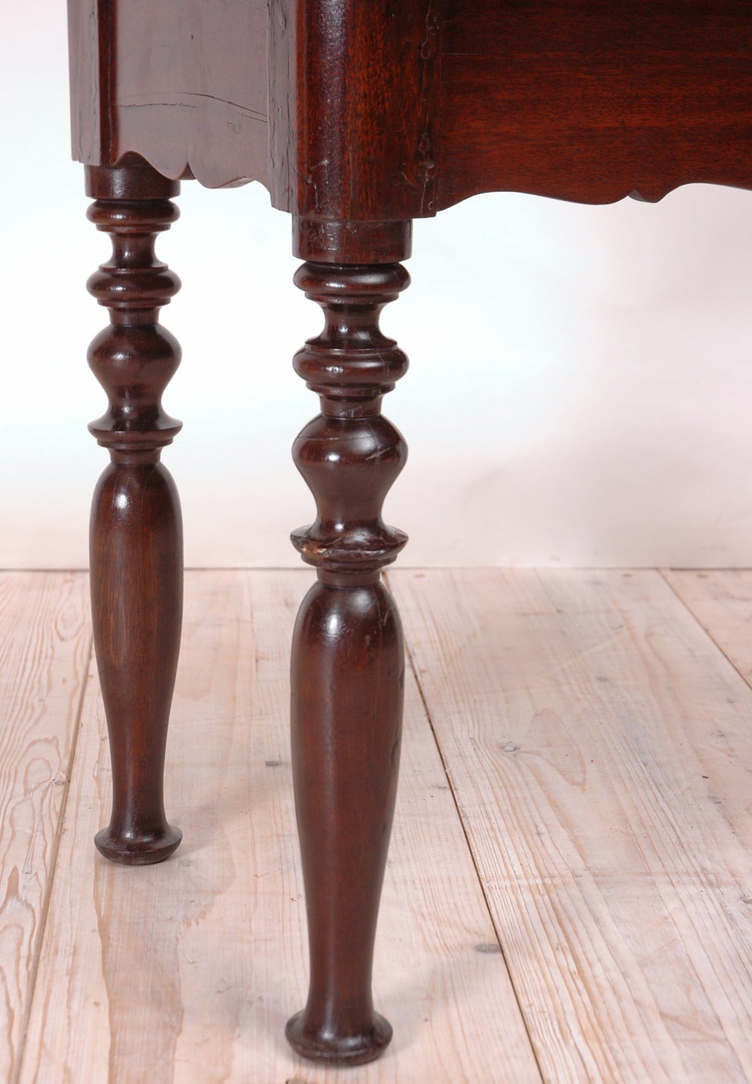 19th Century Dutch Guiana Table in Mahogany with Turned Legs 1