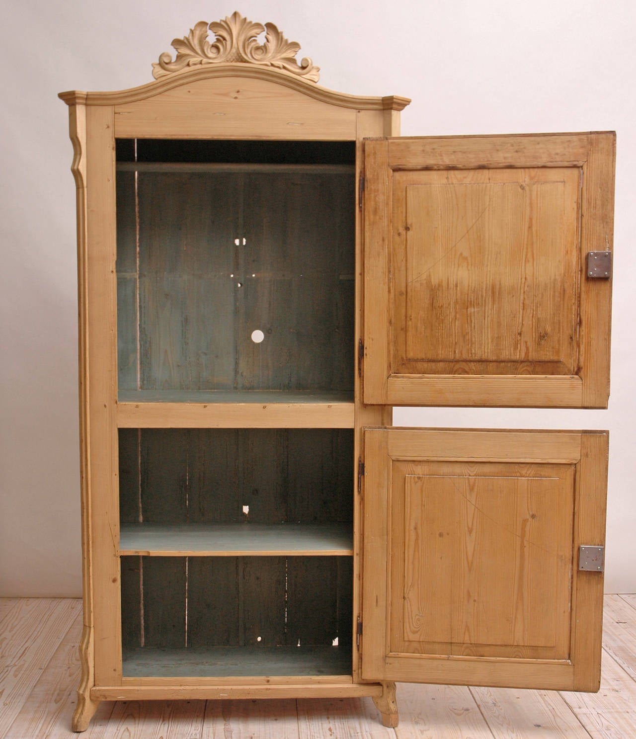 German 19th Century Louis Philippe Pine Cupboard