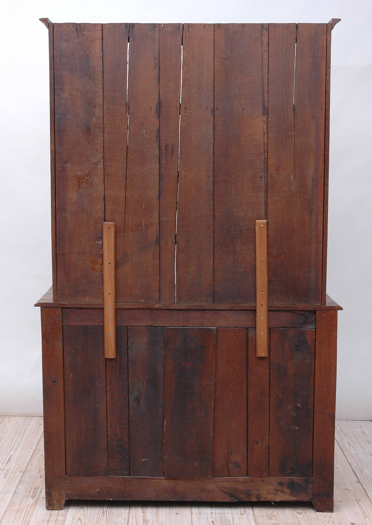 19th Century French Cupboard with Dish Rack or Vaiselier in Oak For Sale 3