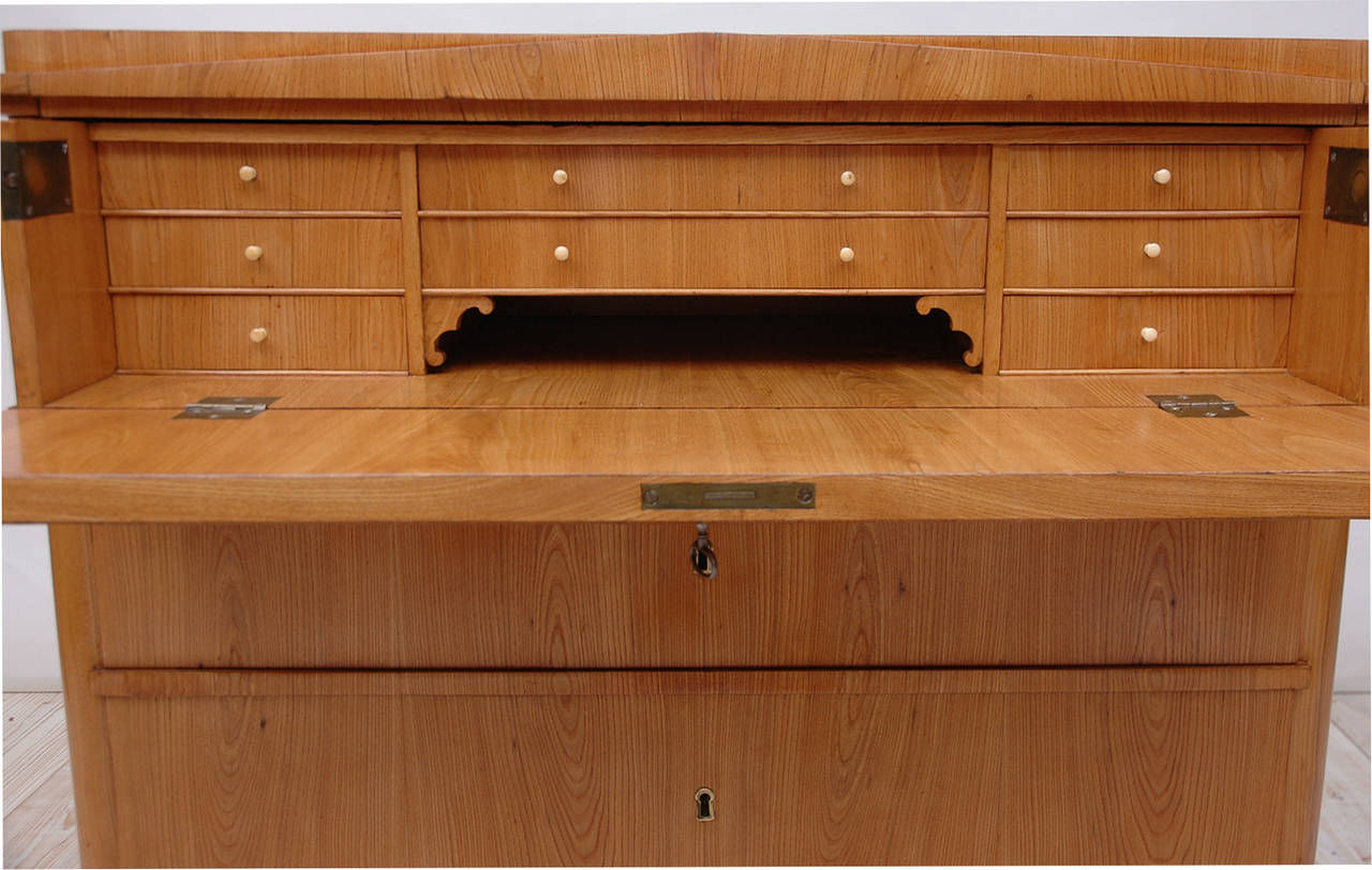North German Biedermeier Ash Chest with Three Drawers and Fold-Down, Secretary In Good Condition In Miami, FL