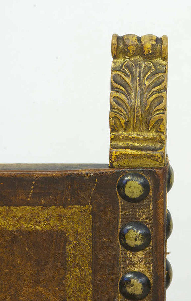 Ensemble de dix (10) chaises italiennes Renaissance Revive en cuir d'origine c. 1880 1
