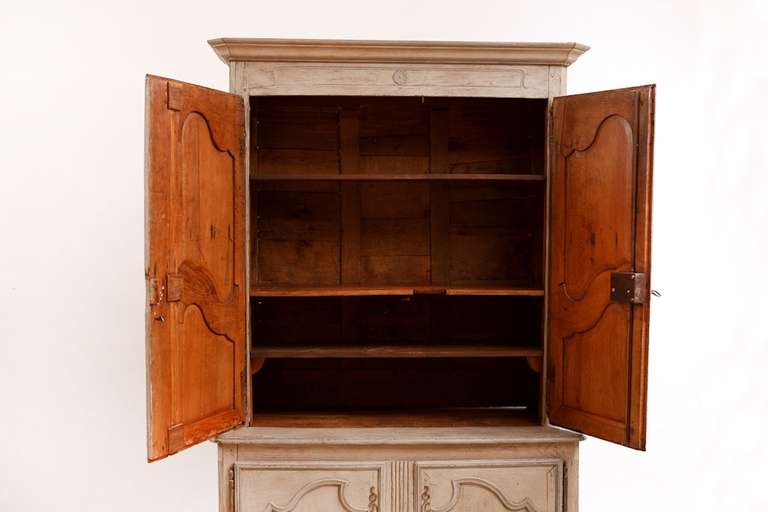 18th Century Painted French Provincial Buffet à Deux Corps in Oak 3