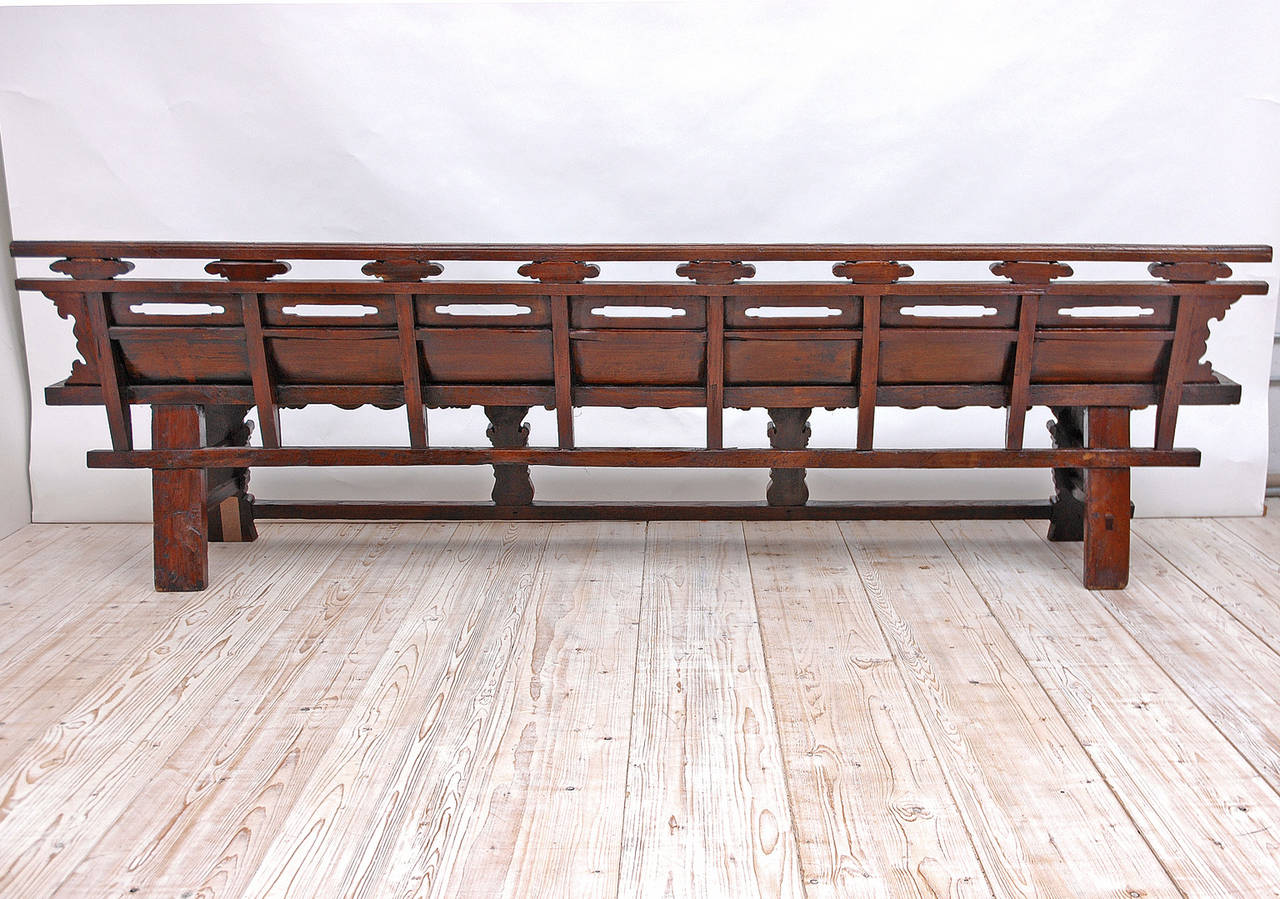 Long Chinese Qing Bench in Elm, Shanxi, circa 1800 For Sale 3