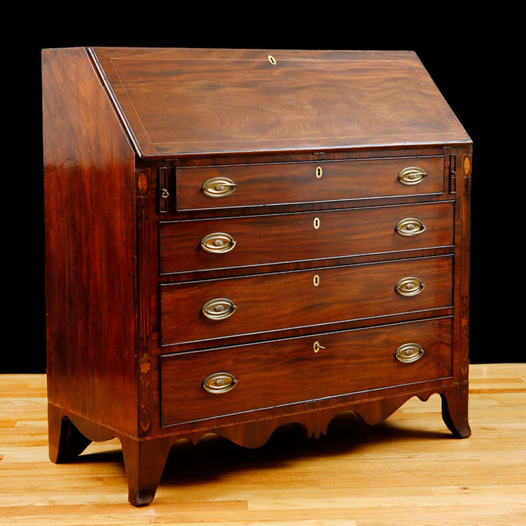American English Hepplewhite Fall-Front Secretary in Mahogany