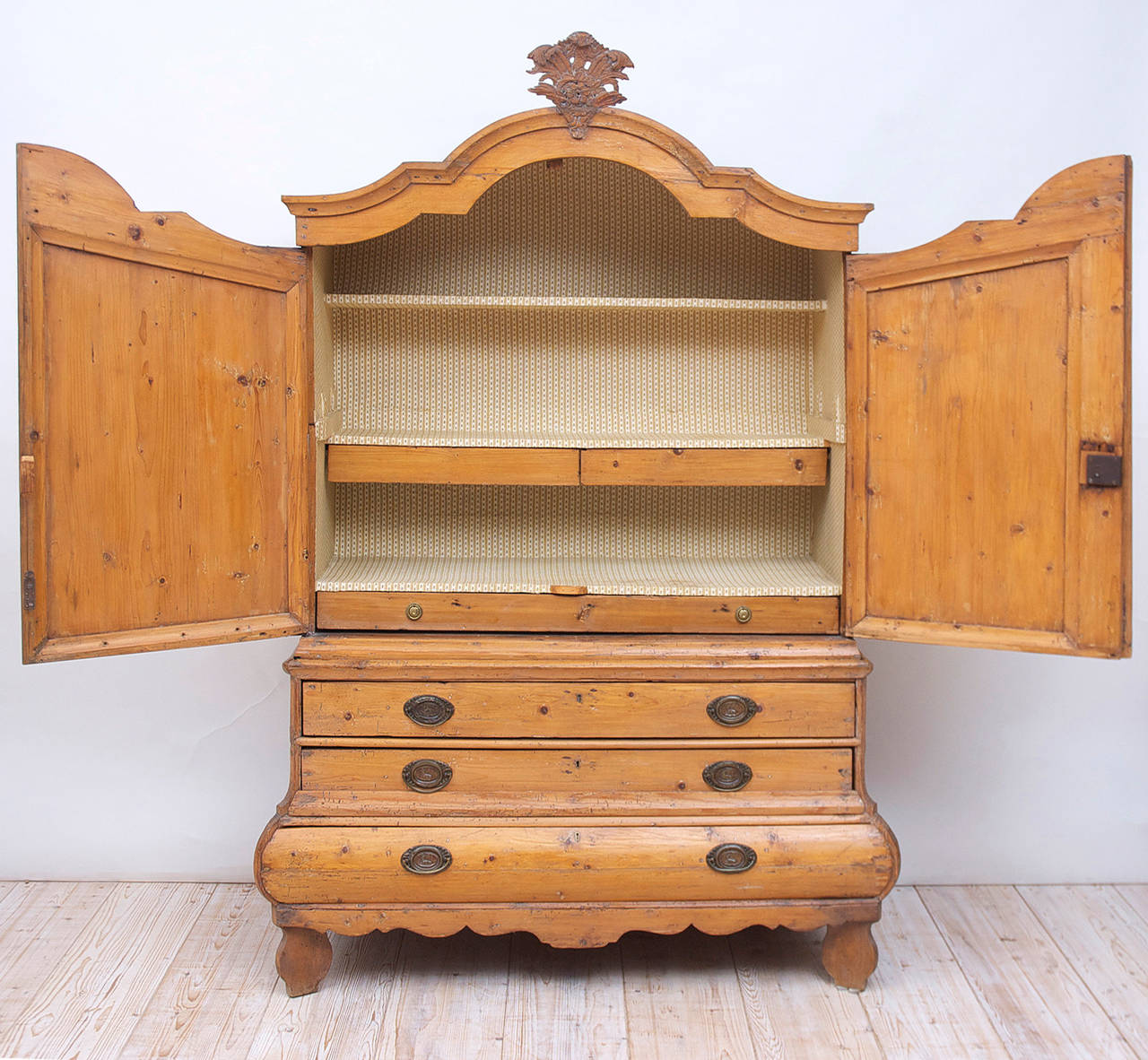 Baroque 18th Century Pine Bombe Linen Press from Holland