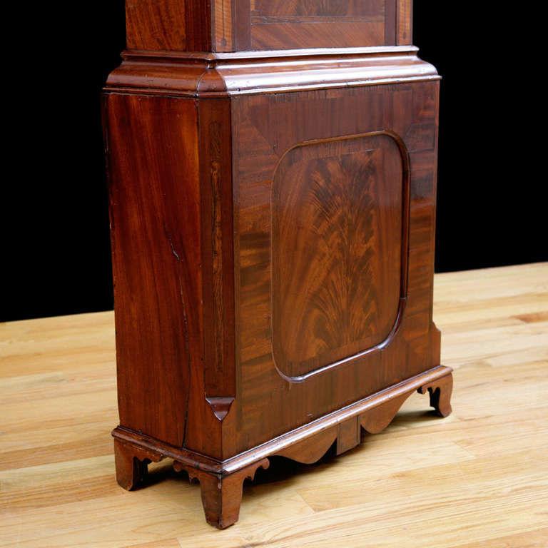 English Tall Case Clock by George Slater in Mahogany, circa 1830 In Good Condition For Sale In Miami, FL