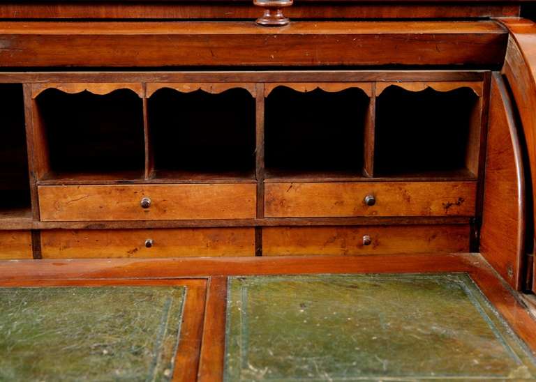 English Pedestal Desk in Mahogany with Cylinder Top. c. 1850 1