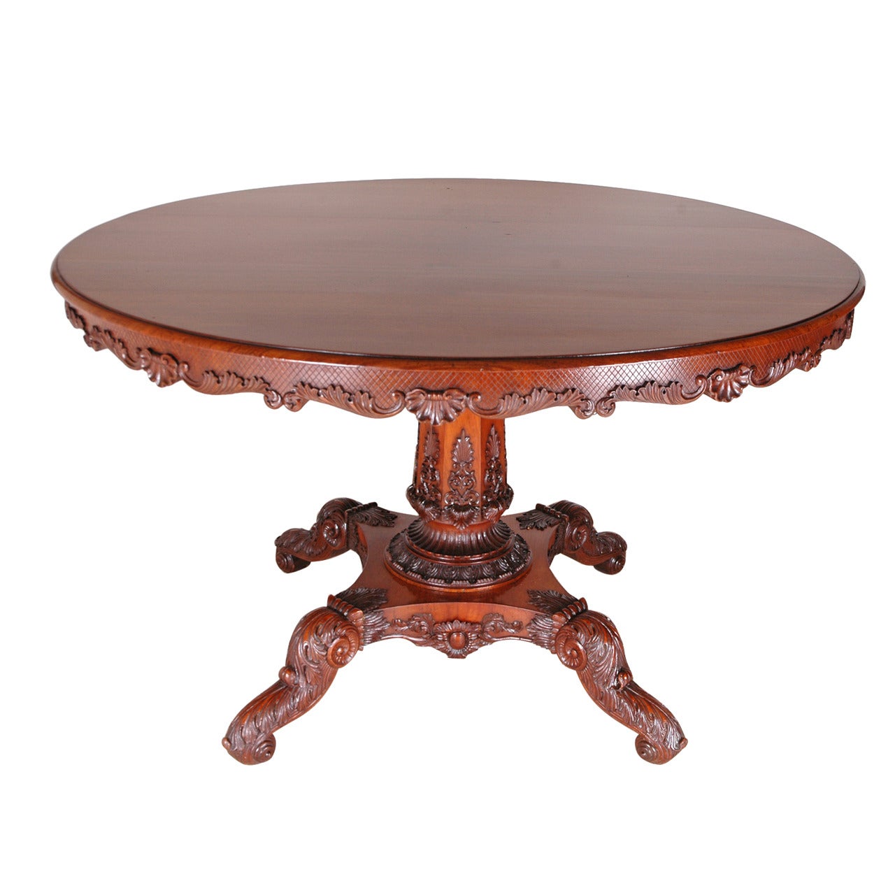  48" Round English Regency Dining Table in Mahogany with Carved Center Pedestal (table à manger ronde de style Régence anglaise en acajou avec piédestal central sculpté) en vente