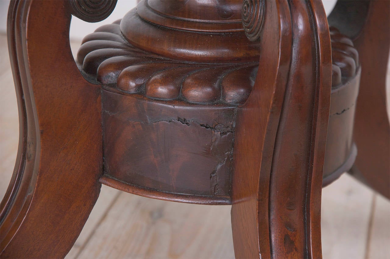 American Federal Side Table in Mahogany, Boston circa 1815 2