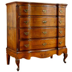 18th Century Danish Baroque Block Front Chest of Drawers in Oak, circa 1730 8