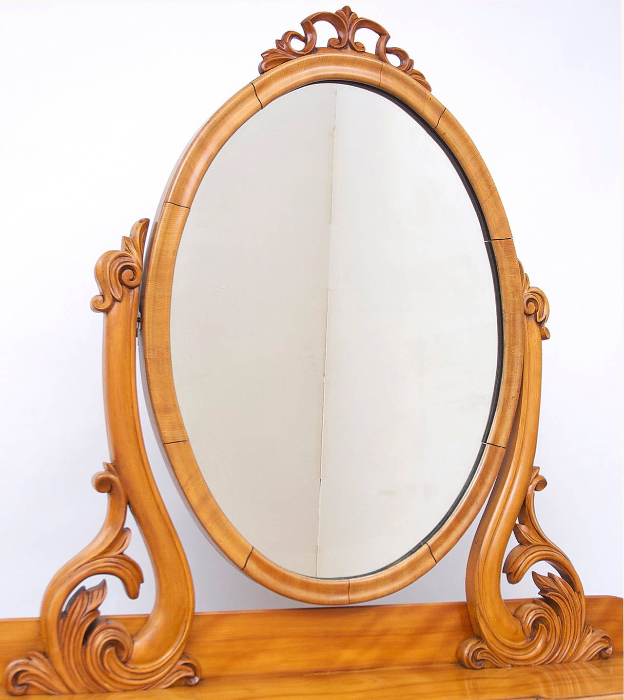 Polished English Regency Dressing Table with Mirror in Satinwood