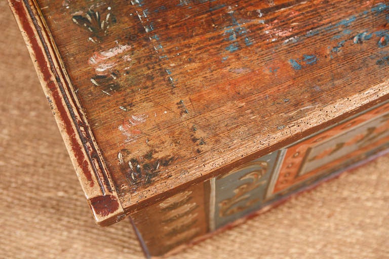 Bridal Chest with Original Paint, Austria, Dated 1805 In Good Condition In Miami, FL