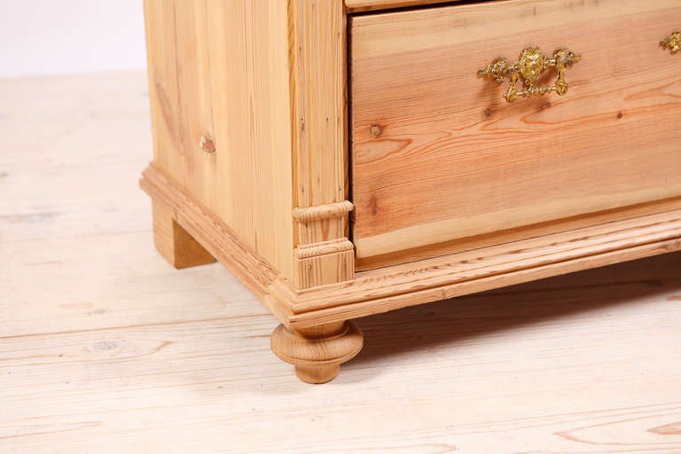 Swedish Five-Drawer Tall Chest in Pine, circa 1880 In Good Condition In Miami, FL