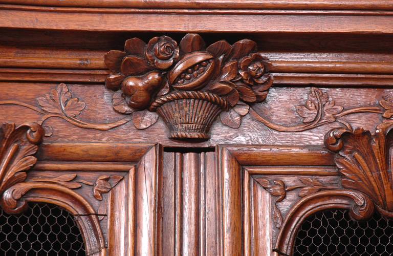 Louis XV Antique French Marriage Armoire in Carved Oak from Normandy, c. 1800 3