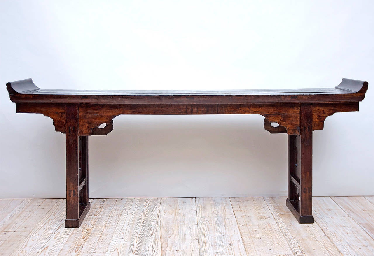 19th Century Qing Altar Table from Shanxi Province For Sale 4