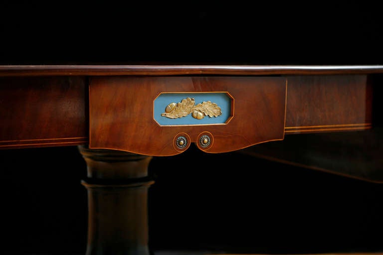 Polished Empire Writing or Sofa Table in Mahogany with Satinwood Inlays, circa 1815 For Sale