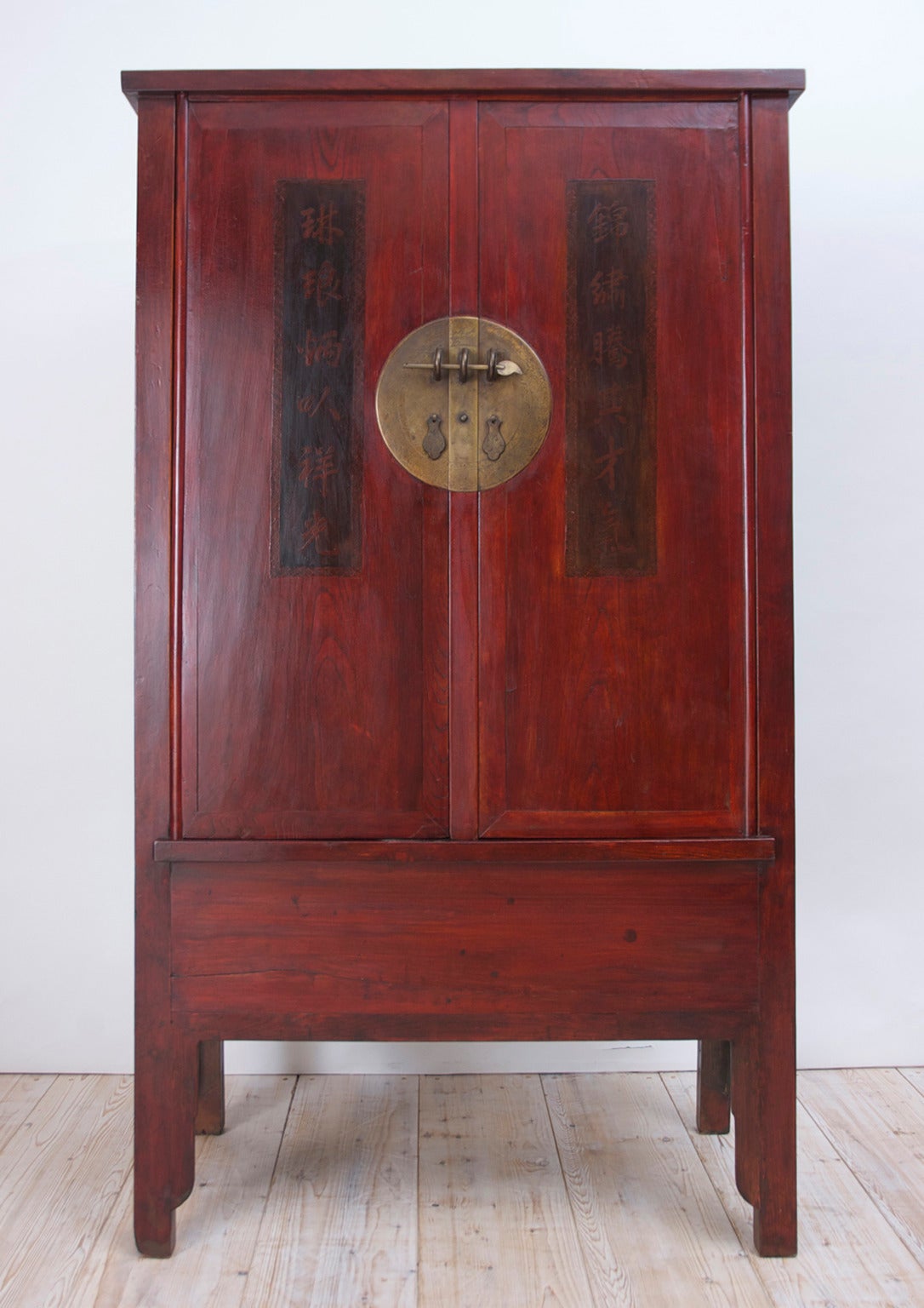 19th Century Red-Lacquered Chinese Cabinet 1