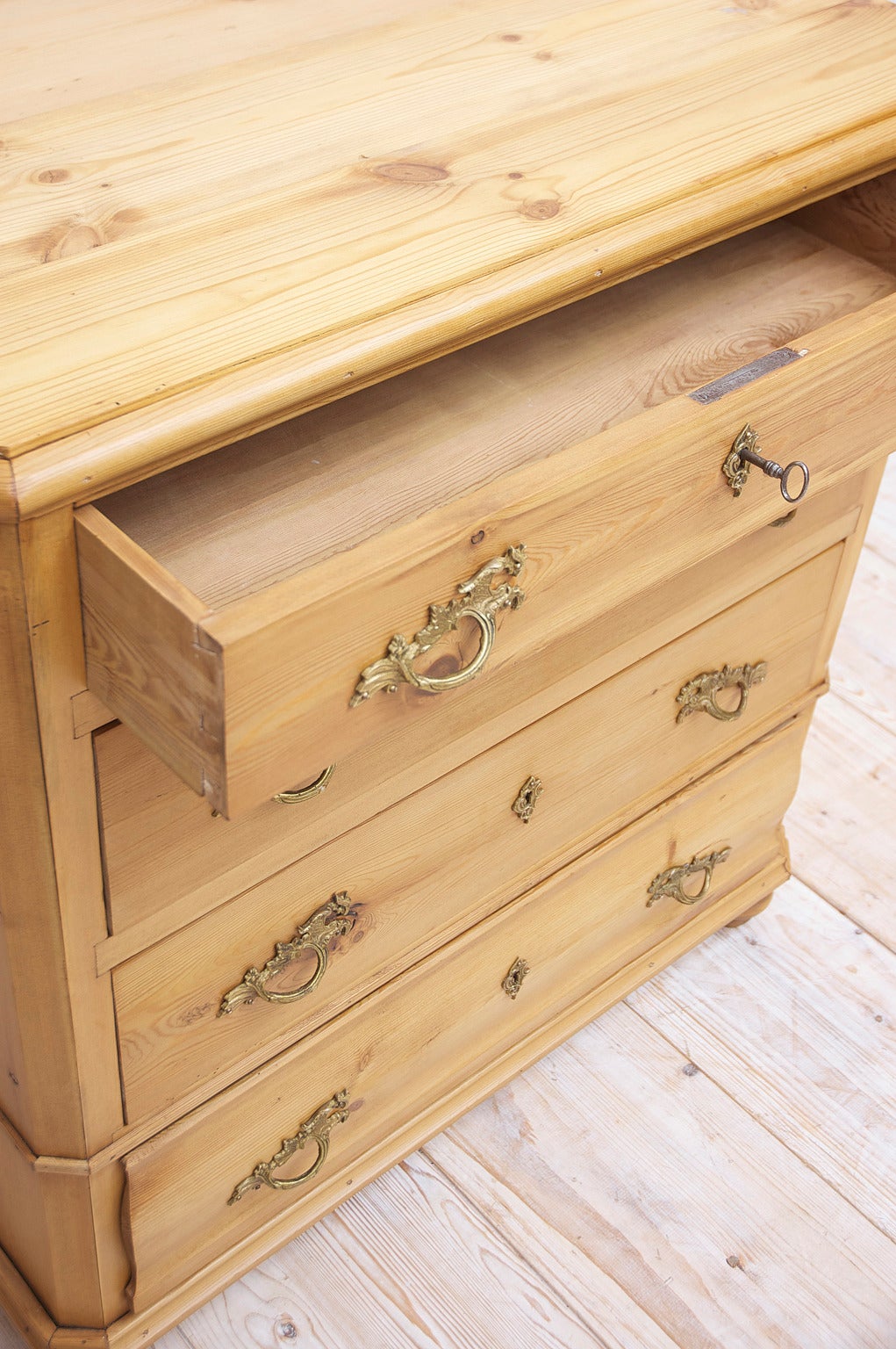 Mid-19th Century 19th Century Scandinavian Pine Chest of Drawers